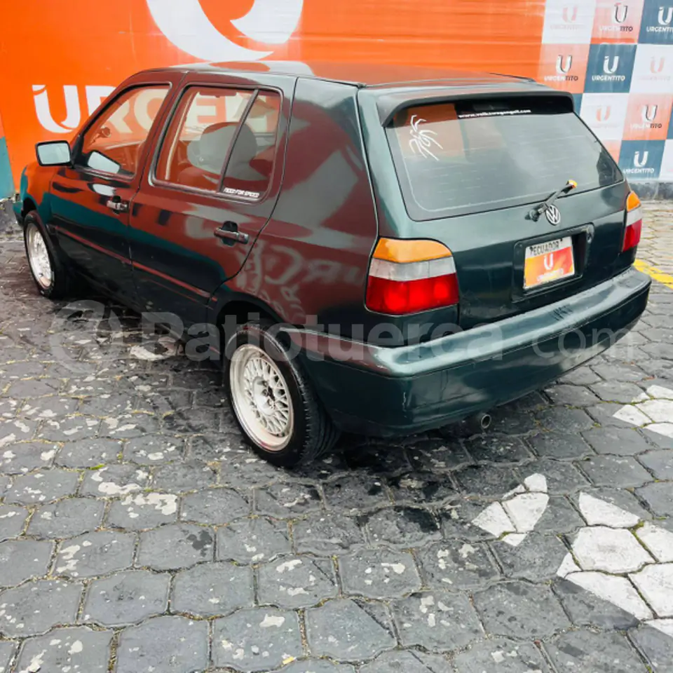 Foto 4 de Volkswagen Golf Manhatan