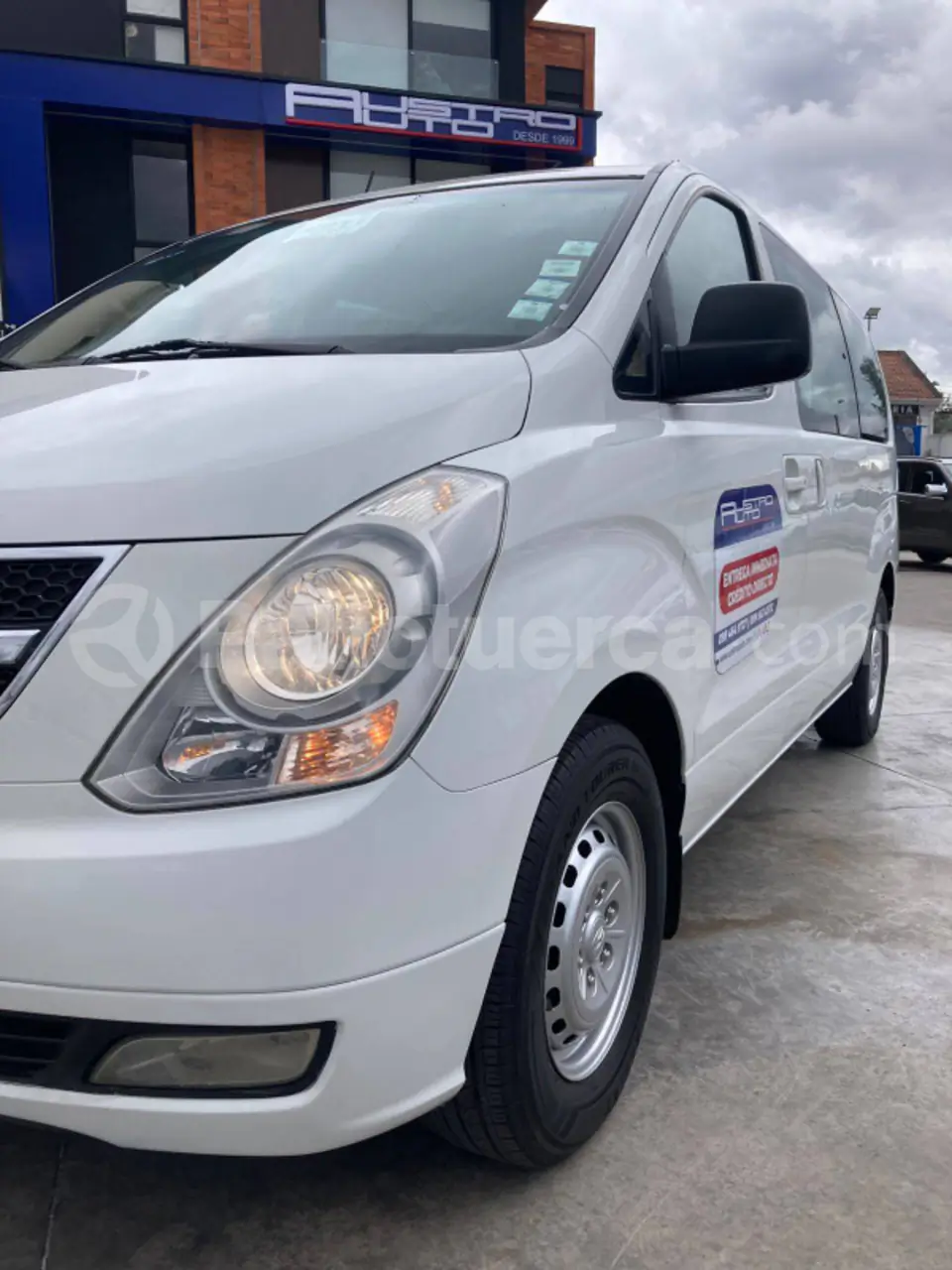 Foto 5 de Hyundai H1 12 pasajeros