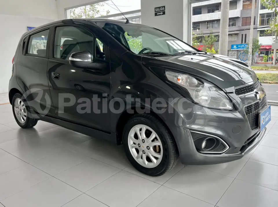 Foto 3 de Chevrolet Spark GT FULL
