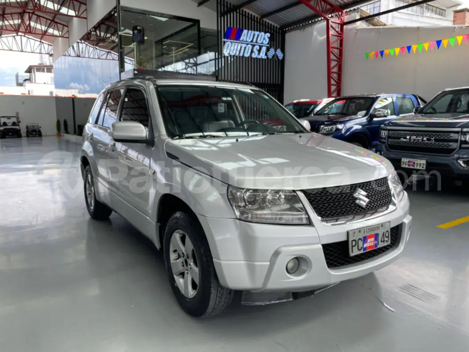 Foto 1 de Suzuki Grand Vitara SZ
