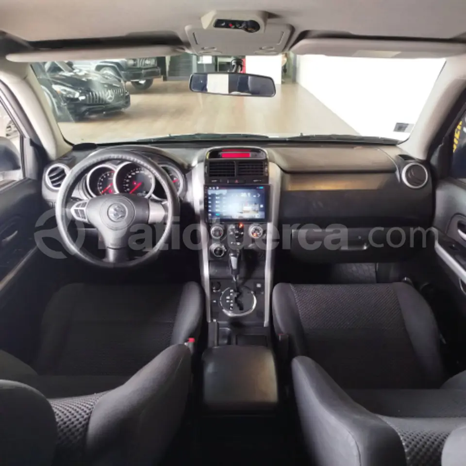 Foto 11 de Suzuki Grand Vitara SZ 2.7