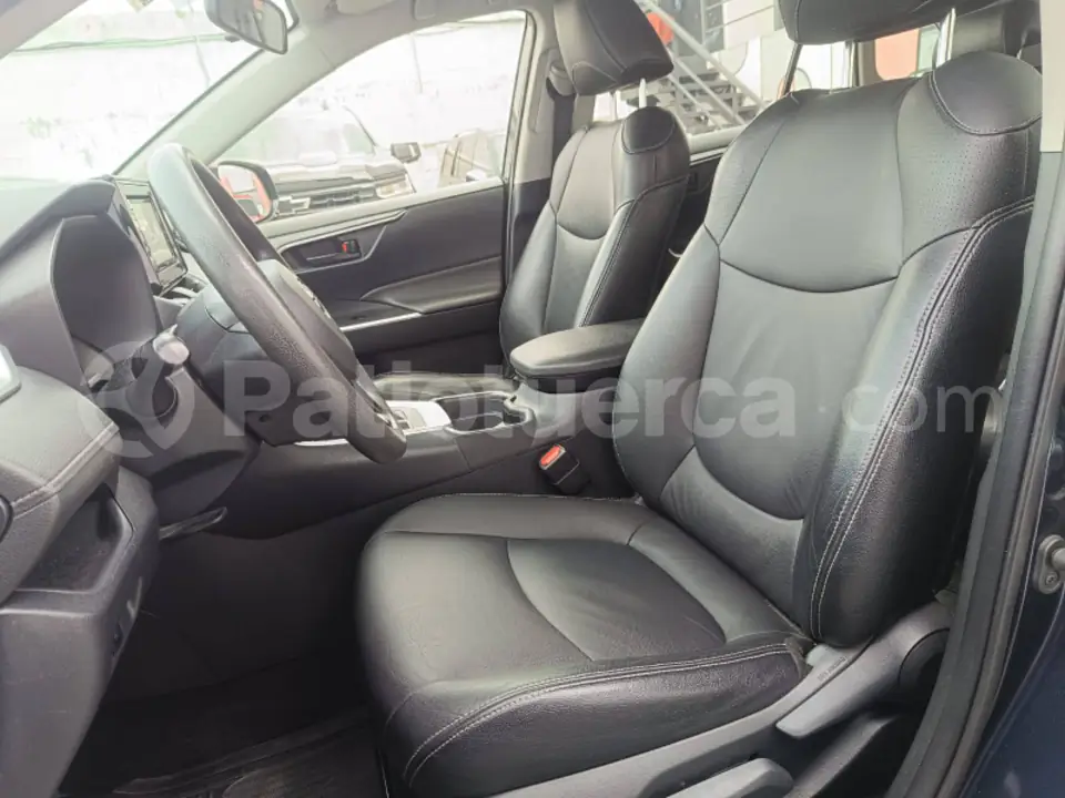 Foto 6 de Toyota NEW RAV 4