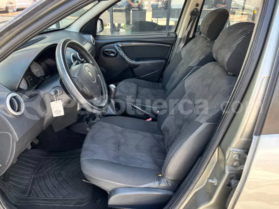 Foto 4 de Renault Sandero