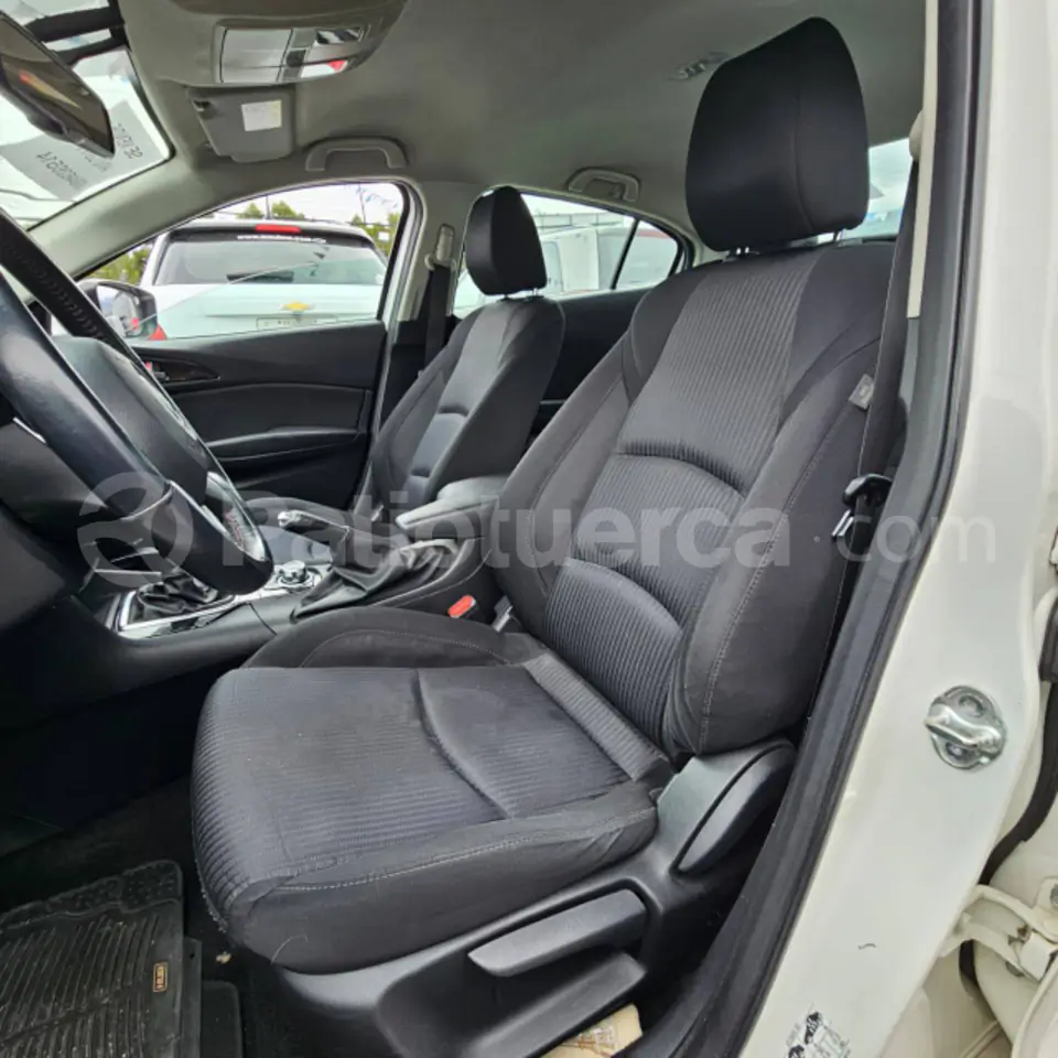Foto 10 de Mazda 3