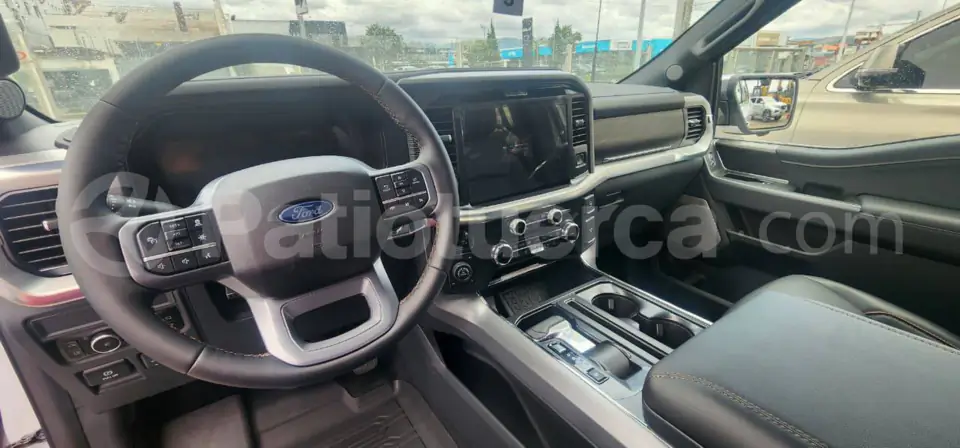 Foto 11 de Ford F150 LARIAT SC ECOBOOST AC 3.5 CD