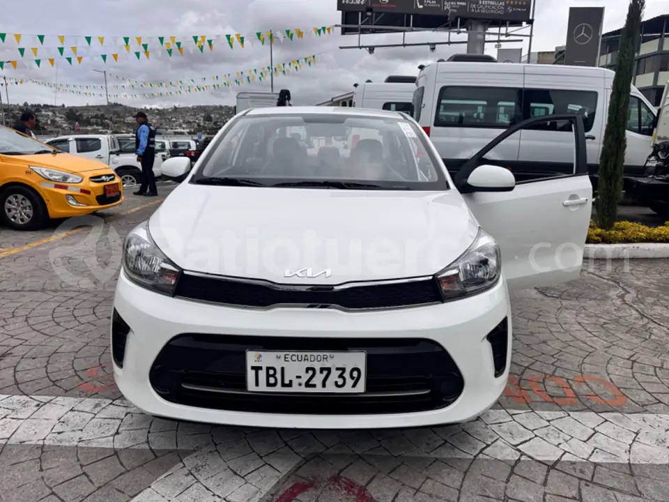 Foto 16 de Kia Soluto LX