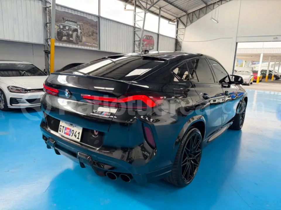 Foto 12 de BMW X6 M