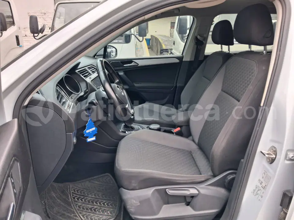 Foto 5 de Volkswagen Tiguan Trendline