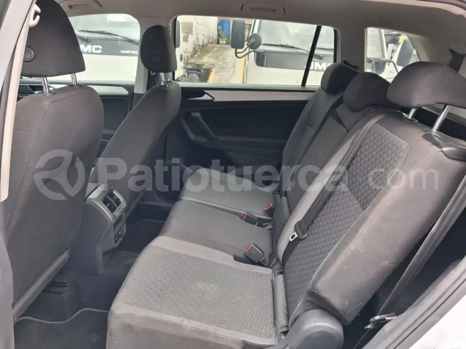 Foto 9 de Volkswagen Tiguan Trendline