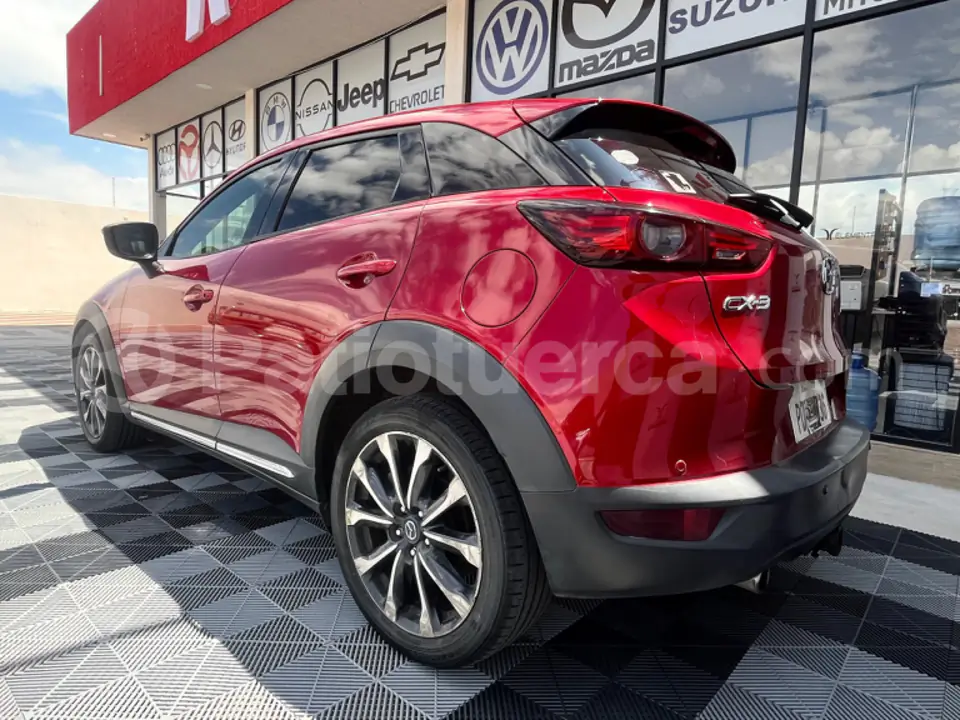 Foto 10 de Mazda CX30 CORE