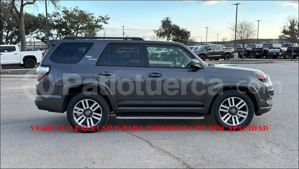 Foto 5 de Toyota 4Runner TRD