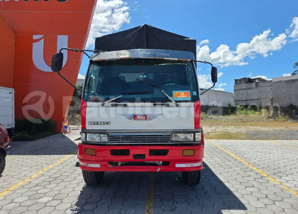 Foto 2 de Hino FF1JPTZ