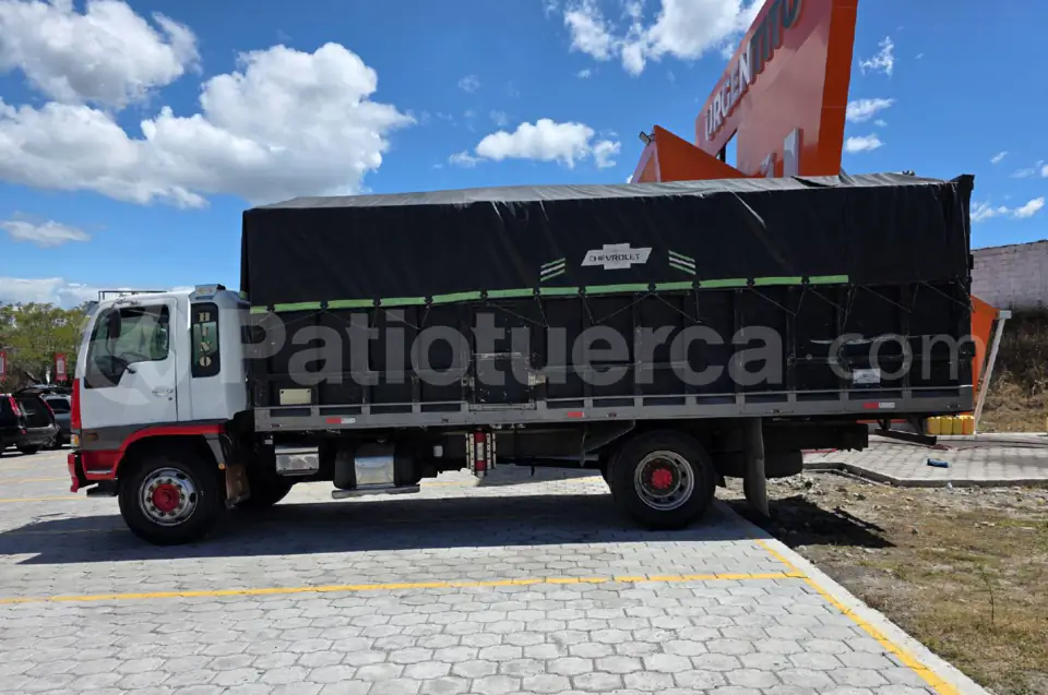 Foto 3 de Hino FF1JPTZ