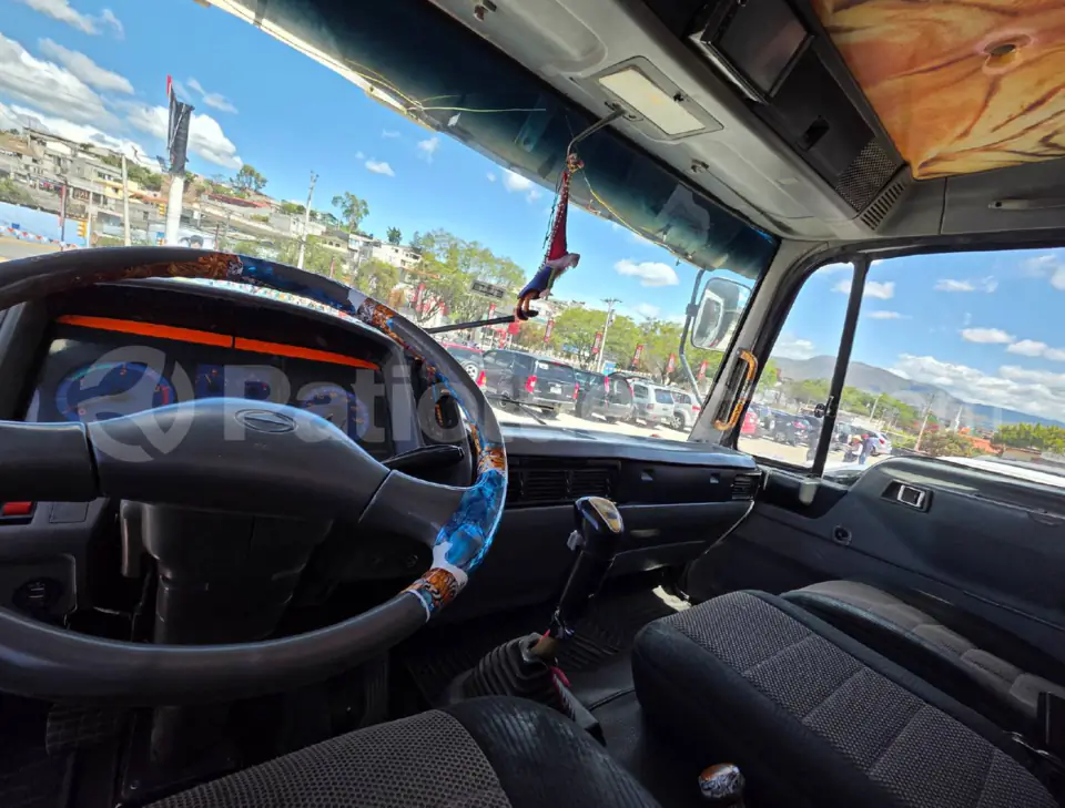 Foto 8 de Hino FF1JPTZ