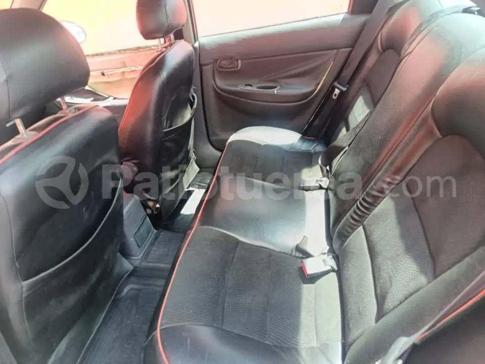 Foto 6 de Daewoo Nubira