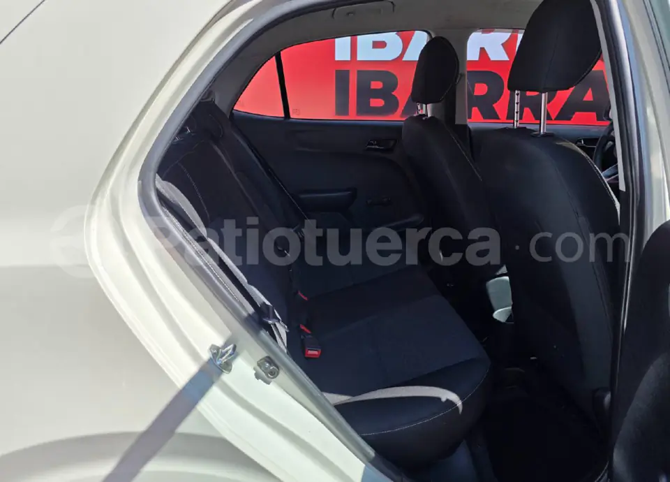 Foto 7 de Kia PICANTO LX