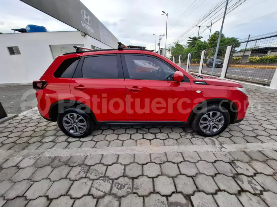 Foto 4 de Suzuki VITARA GL PLUS