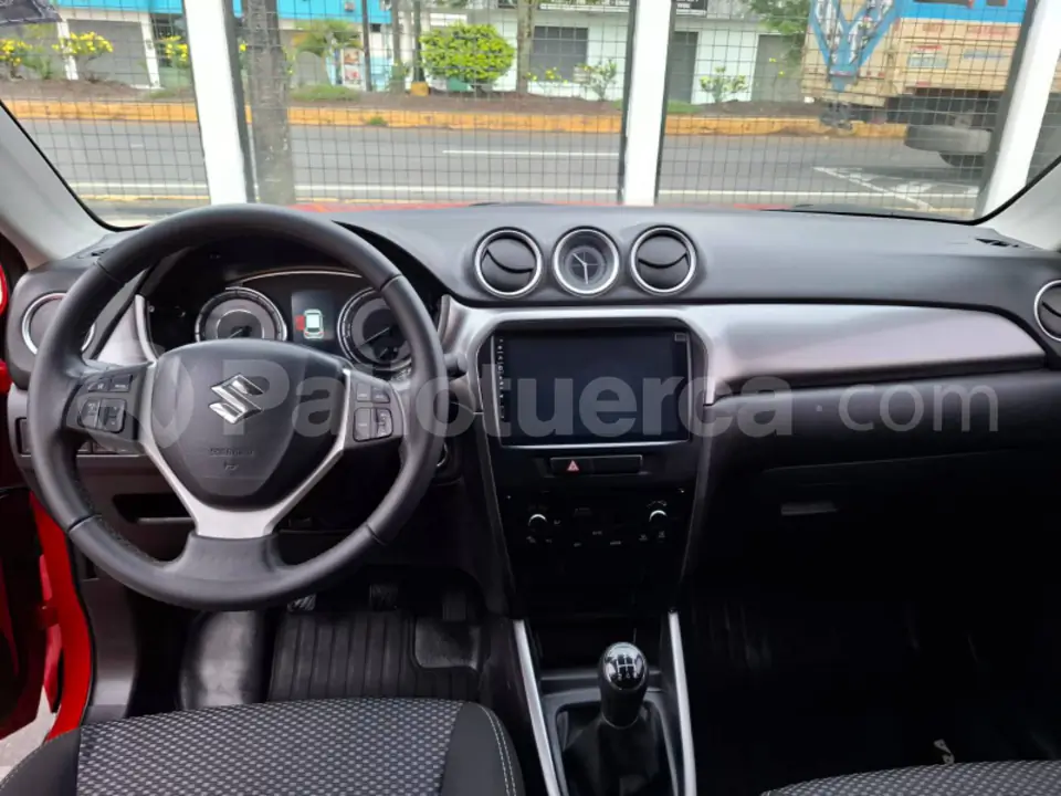 Foto 10 de Suzuki VITARA GL PLUS