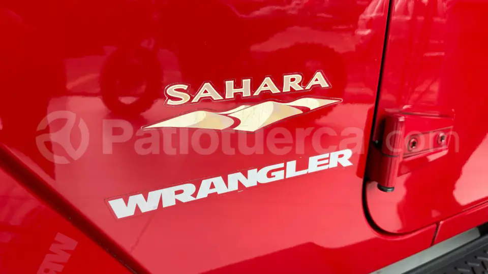 Foto 22 de Jeep Wrangler Sahara