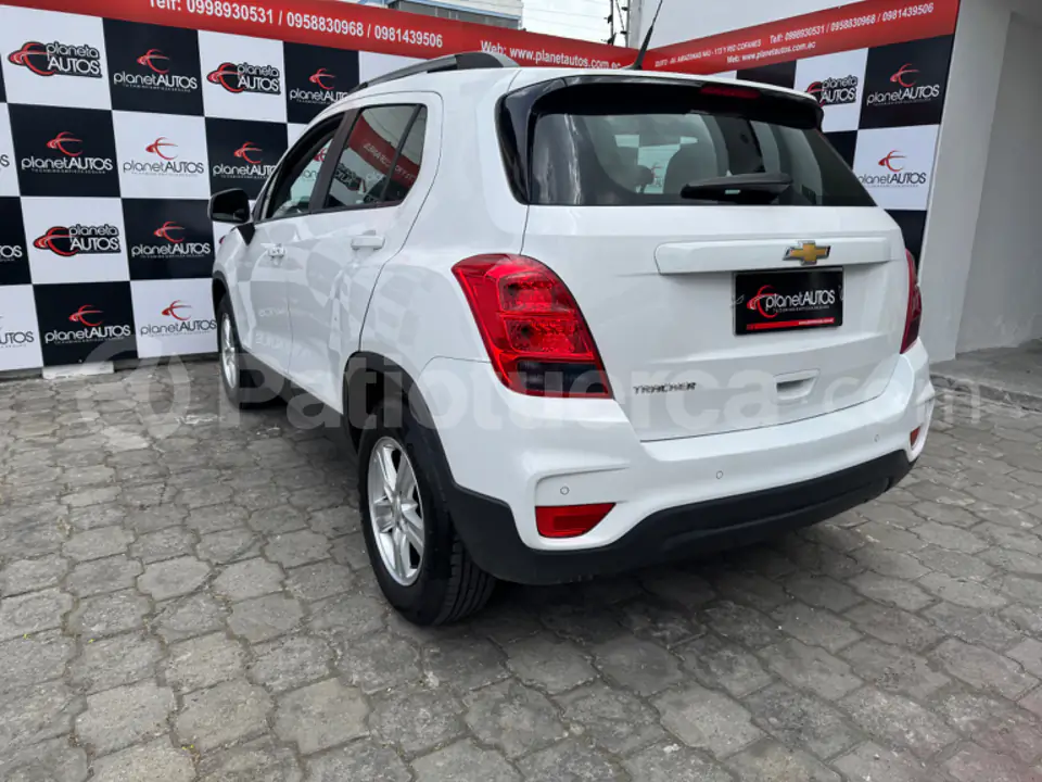 Foto 4 de Chevrolet Tracker LS