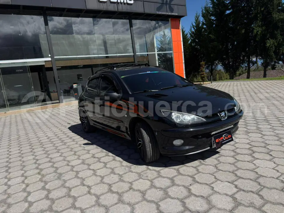 Foto 4 de Peugeot Berlina 206 XRS Confort