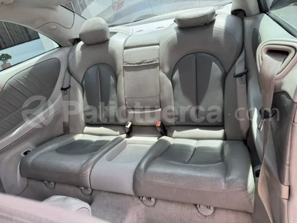 Foto 20 de Mercedes Benz CLK200