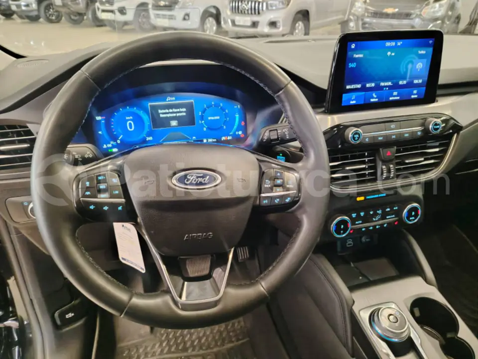 Foto 5 de Ford Escape Titanium