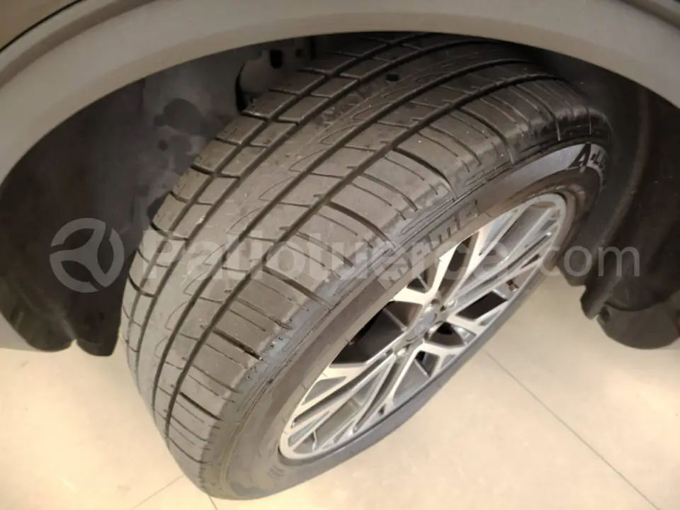 Foto 14 de Ford Escape Titanium