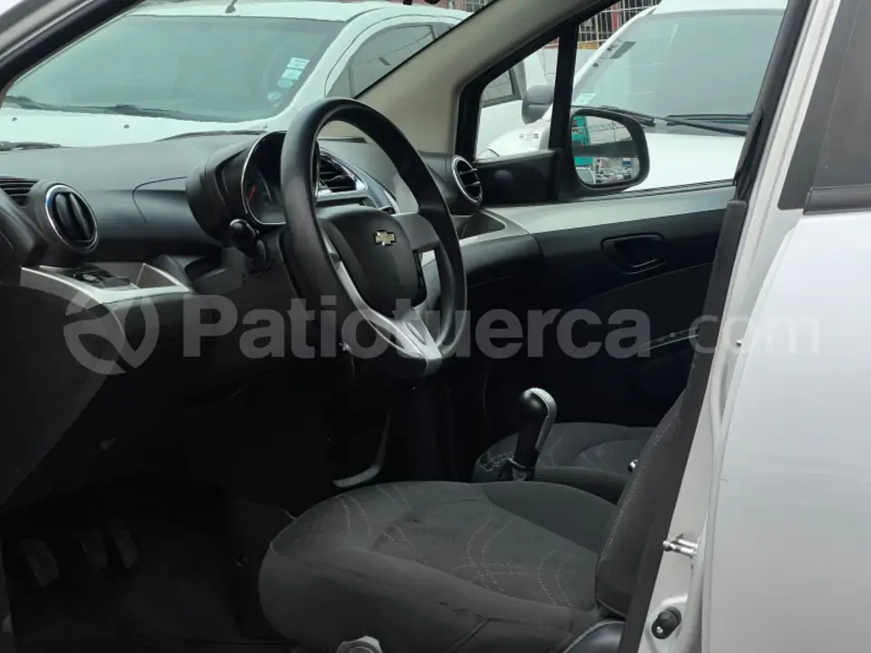 Foto 10 de Chevrolet Spark