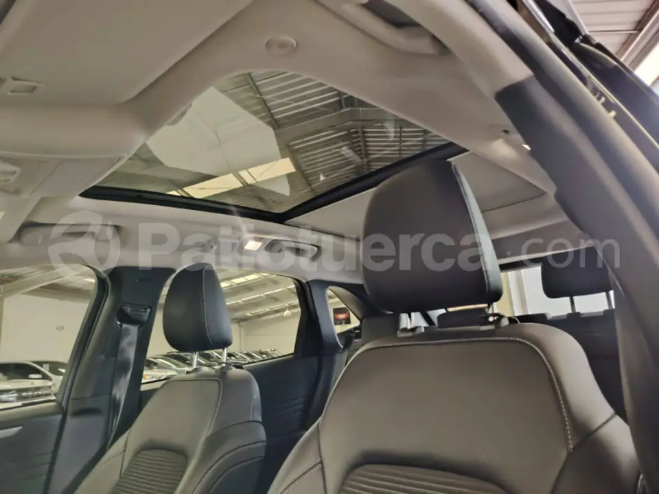 Foto 2 de Ford Escape