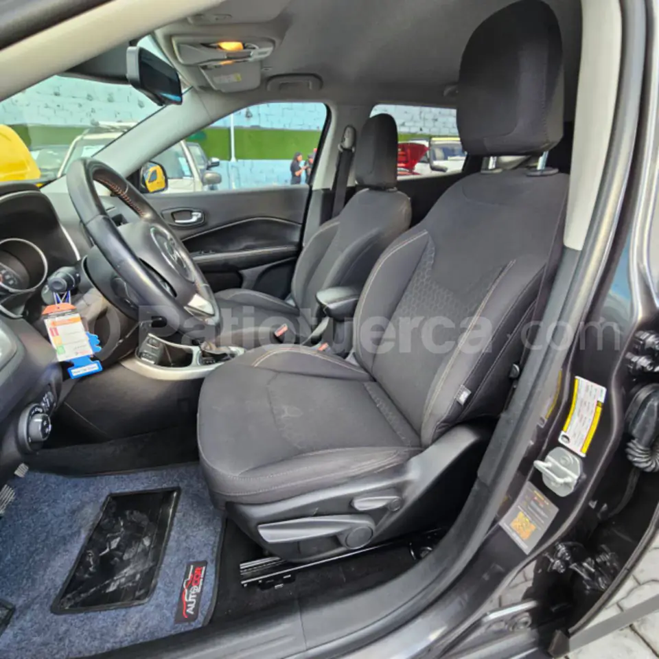 Foto 6 de Jeep NEW COMPASS LONGITUDE