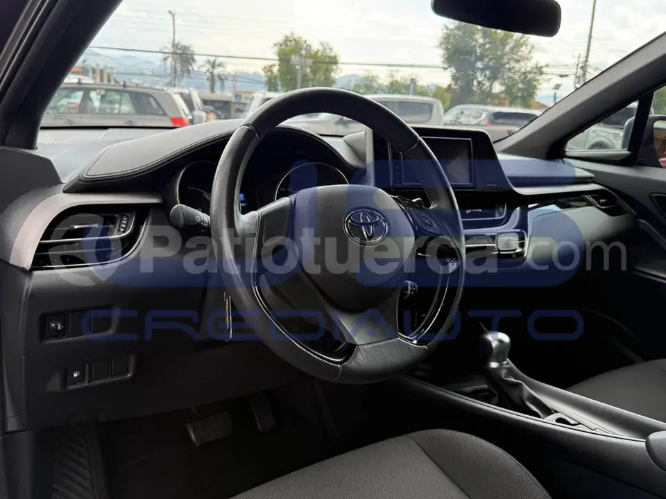 Foto 10 de Toyota C-HR ACTIVE HIBRID