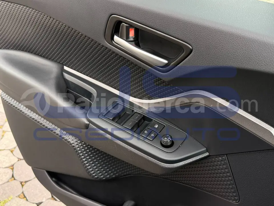 Foto 13 de Toyota C-HR ACTIVE HIBRID