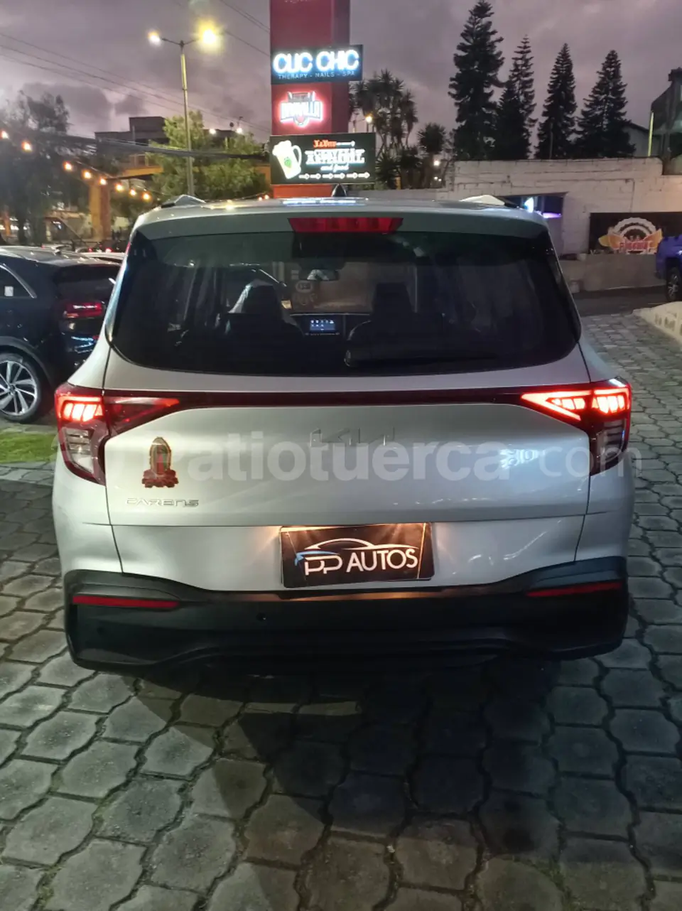 Foto 12 de Kia Carens