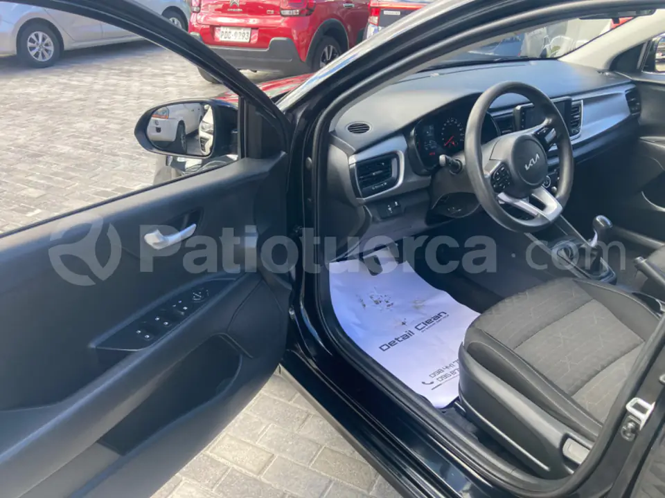 Foto 2 de Kia Rio