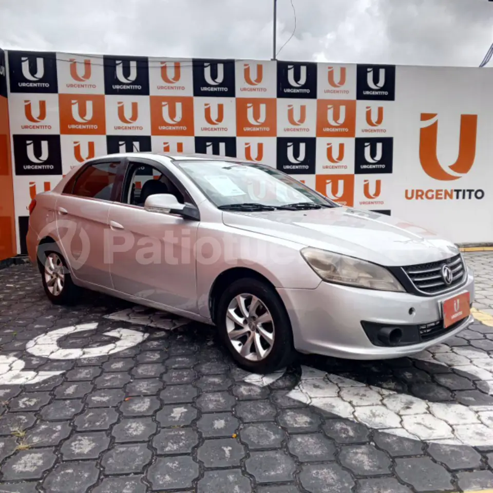 Foto 3 de DongFeng S30