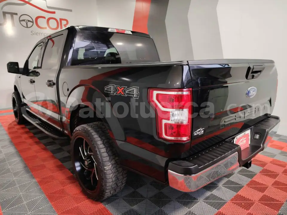 Foto 6 de Ford F150 XLT 4X4