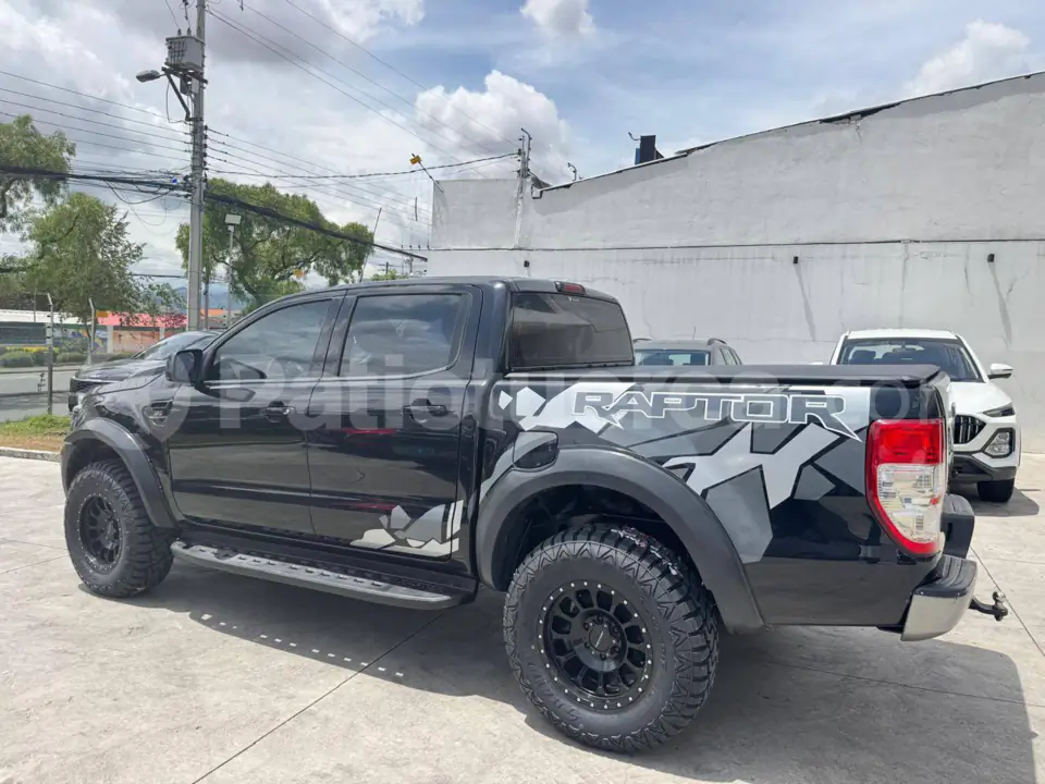 Foto 1 de Ford RANGER XLS