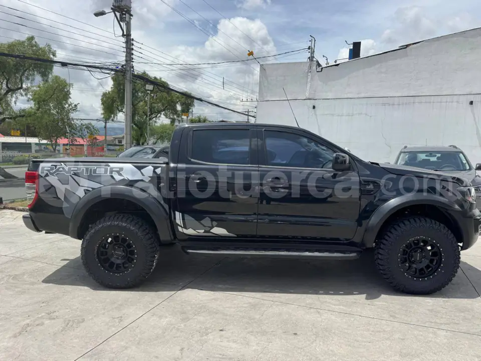Foto 4 de Ford RANGER XLS