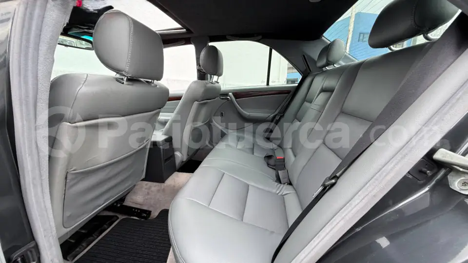 Foto 6 de Mercedes Benz C200