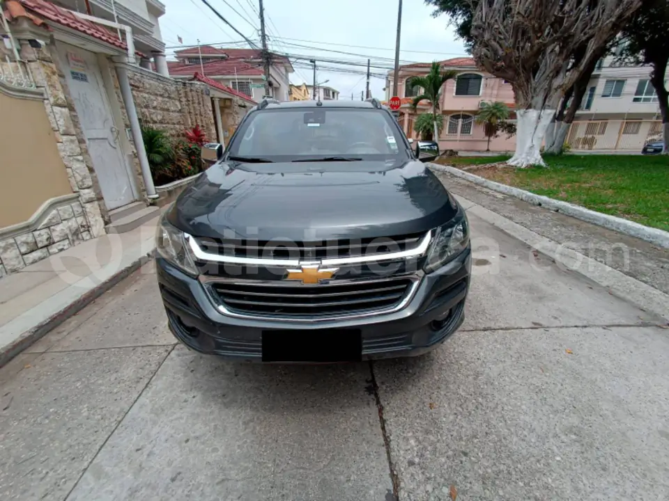Foto 2 de Chevrolet TrailBlazer DSL LTZ TA 2.8