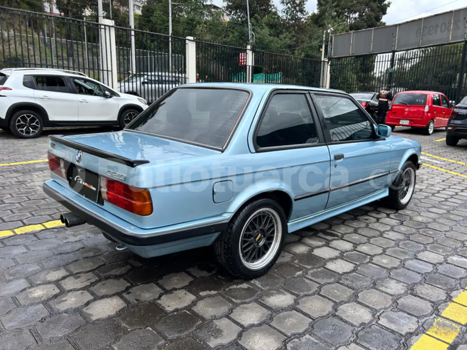 Foto 7 de BMW 320