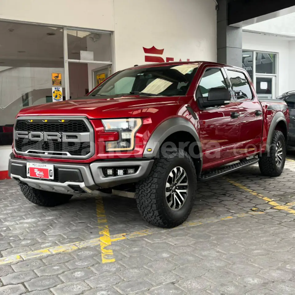 Foto 1 de Ford F150 Raptor AC