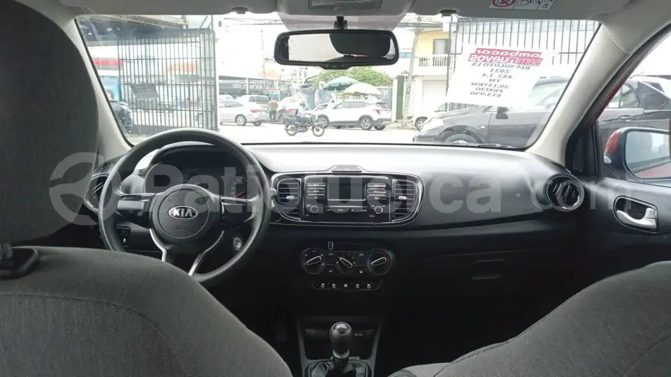 Foto 3 de Kia Soluto LX