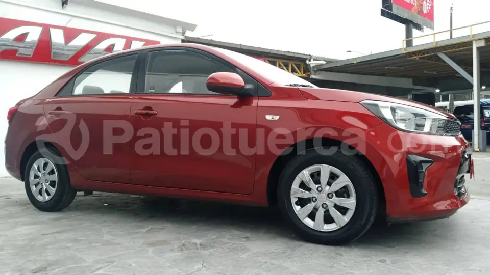 Foto 4 de Kia Soluto LX