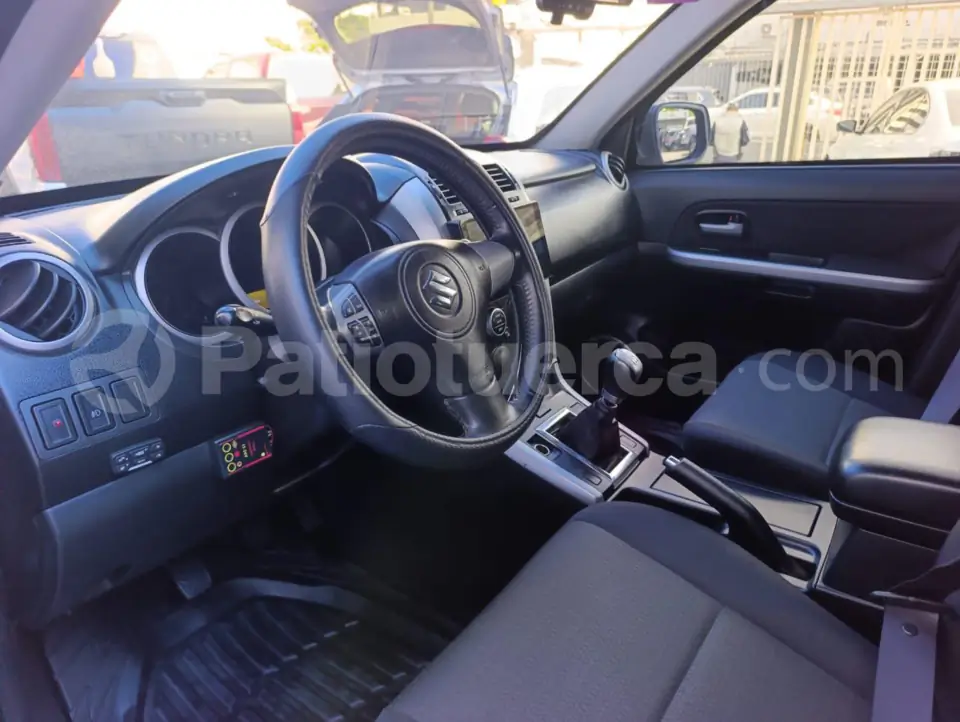 Foto 5 de Suzuki Grand Vitara SZ