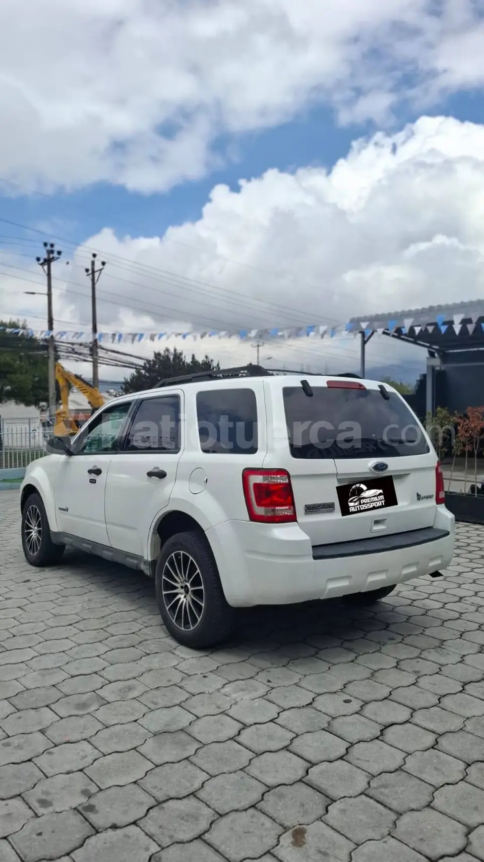 Foto 3 de Ford Escape Hibrido