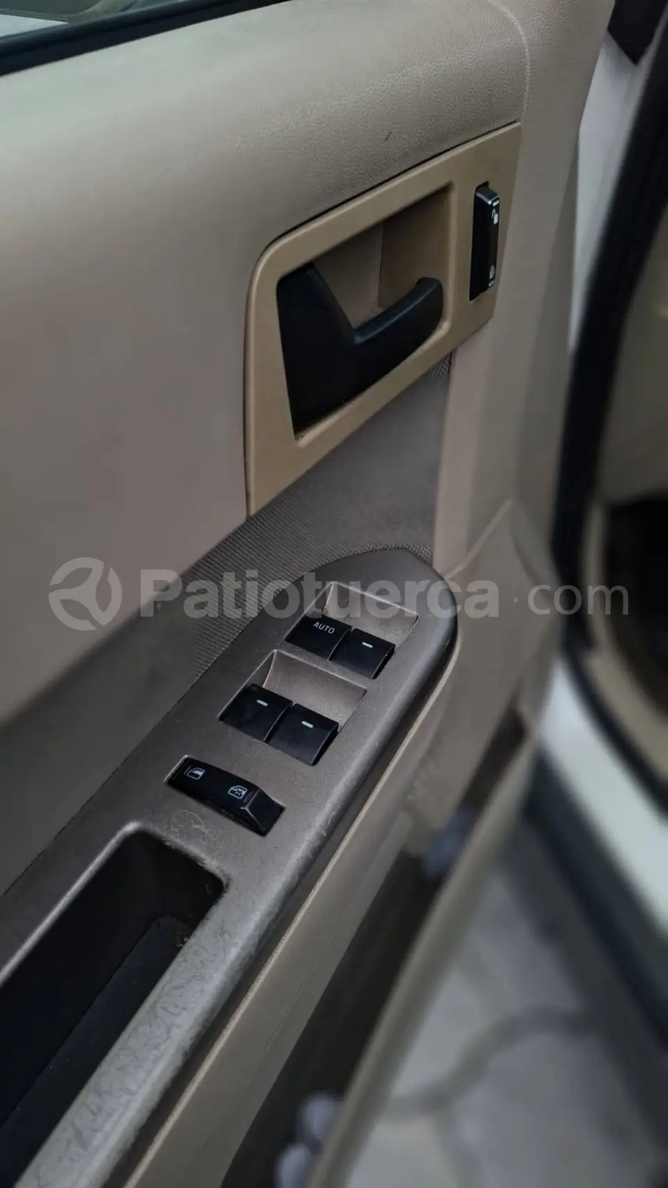 Foto 9 de Ford Escape Hibrido