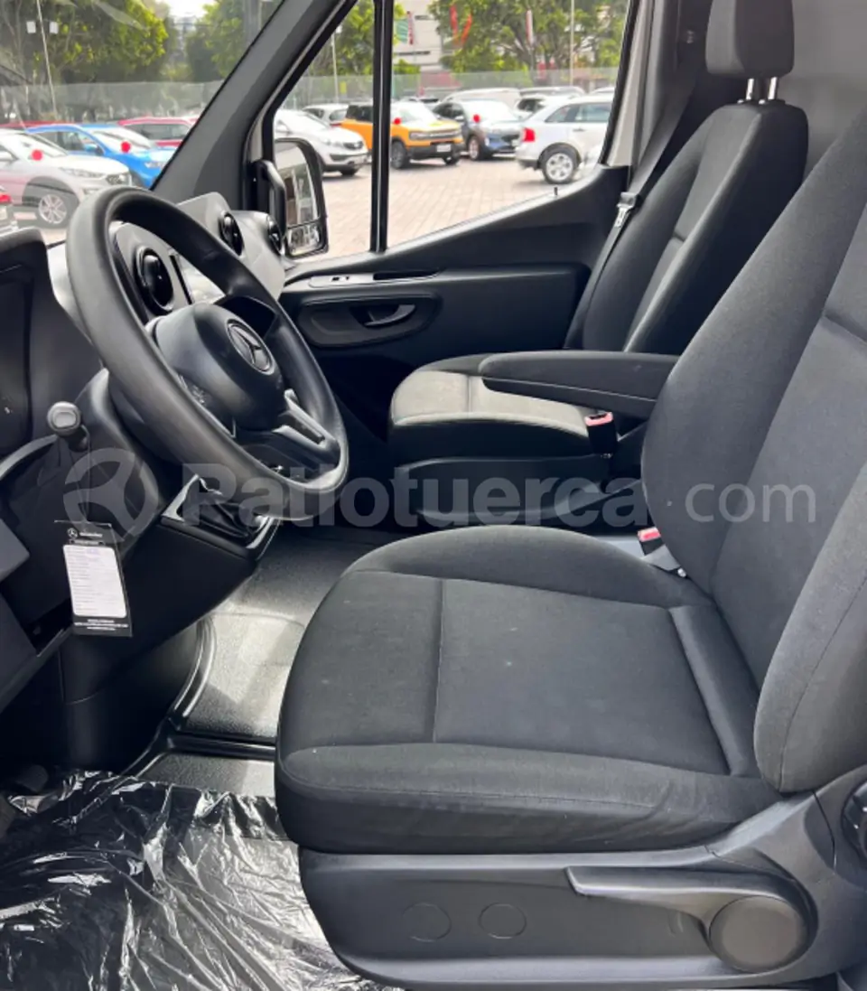 Foto 7 de Mercedes Benz Sprinter 315