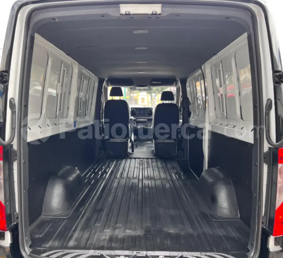 Foto 14 de Mercedes Benz Sprinter 315